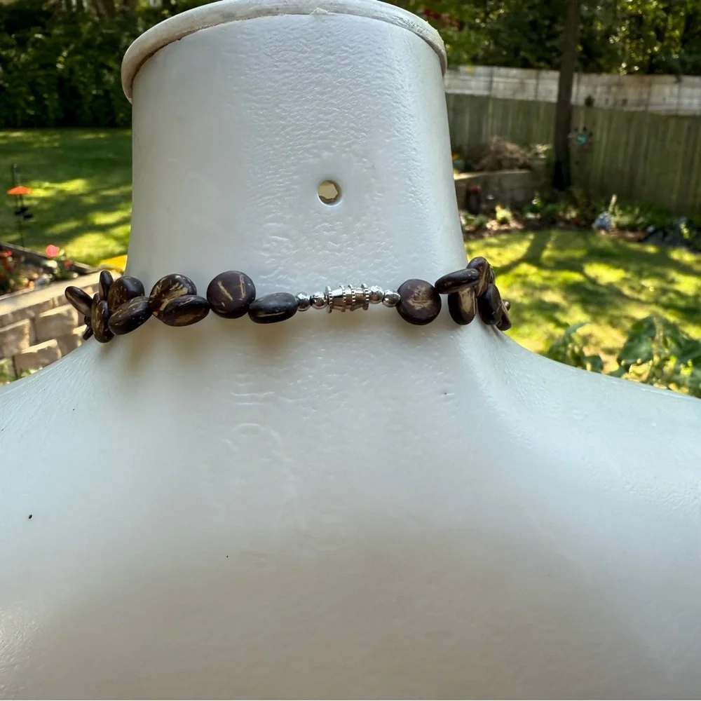 Cowrie Shell Flower Pendant Necklace Pendant Handcrafted Boho Beachy Glossy - Picture 3 of 7